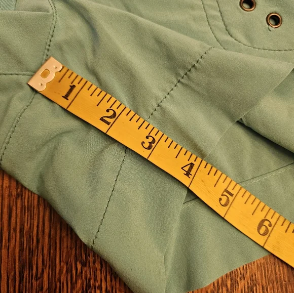 Athleta Blue 4" Hiking Shorts - Picture 10 of 11